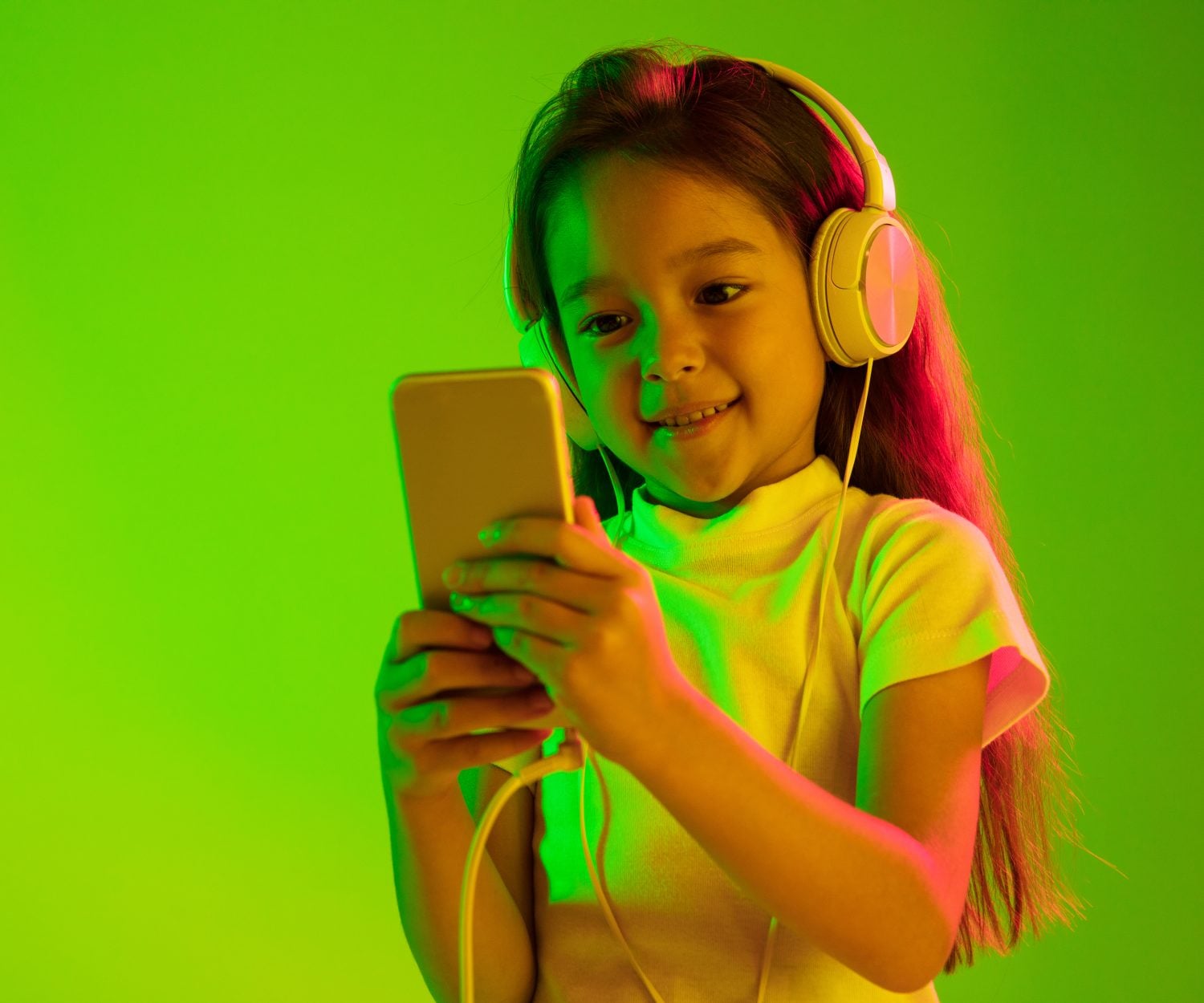 Signs your child needs a social media detox